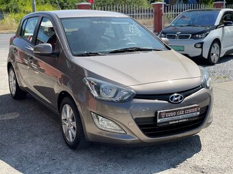 Hyundai i20 1,3i 62kw manuál - 3