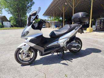 Gilera nexus 500 - 3