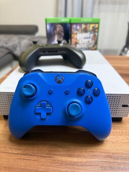Xbox One S 1TB / Hry + 2 ovládače - 3