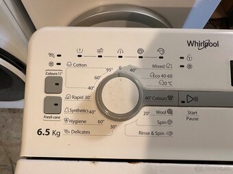 ZVRCHU PLNENÁ PRÁČKA WHIRLPOOL - 3