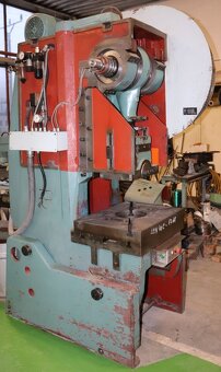 lis výstředníkový LEN 40 C - 3