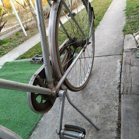 starý retro bicykel - 3
