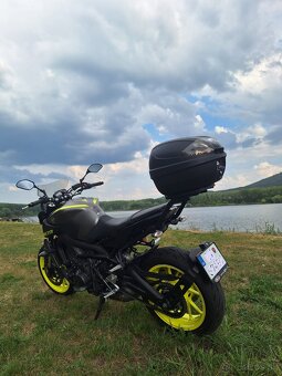 Yamaha MT09 - 3