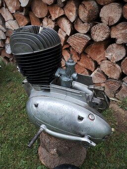 Predám motor po GO na motocykel Jawa 250/559 panelka - 3