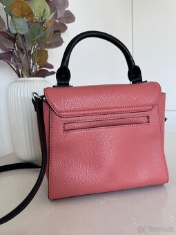 Guess kabelka - 3