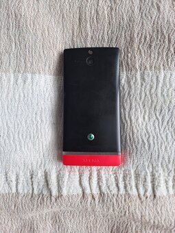 Sony Xperia ST25i čierny plne funkčný v pouzitelnom stave - 3