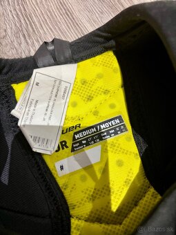 Bauer hokejova vesta + nohavice + traky - 3