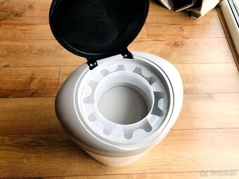 Vajíčko Britax plus kôš na plienky - 3