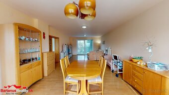 BartanusReality - Na predaj rozmerný rodinný dom s pozemkom  - 3