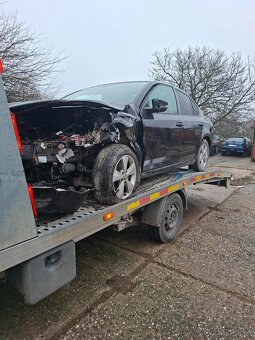 Rozpredám škoda Octavia 3 1.2Tsi 77kw CJZA 2013 - 3