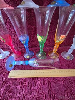 Poháre na šampanské. - 3