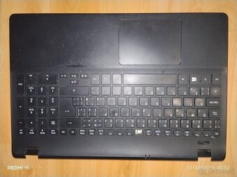 acer ES1-531 - 3
