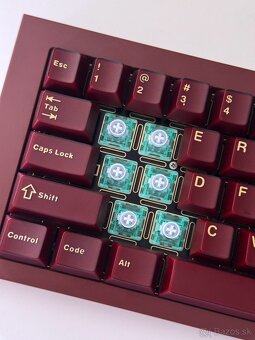 Wooting 60HE+ [Maroon Red/ANSI/fully modded] - 3