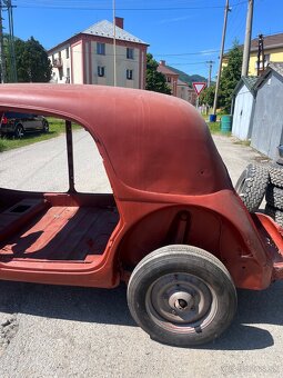 Citroen traction - 3