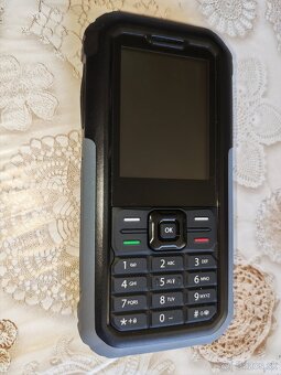 TCL OneTouch 5044 - 3