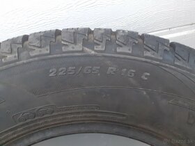 Predám pneu 225/65R16C - 3