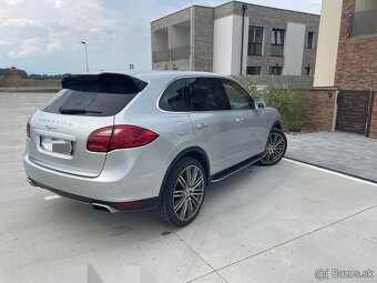 Porsche Cayenne 3.0Tdi 180kwPlatinum - 3