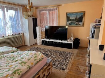 Predaj - rodinný dom - Rodinný dom vo výbornej lokalit… - 3