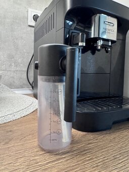Delonghi Magnifica Evo - 3