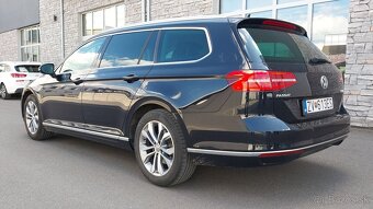 Volkswagen Passat 2.0TDI 110kw Variant Highline - 3