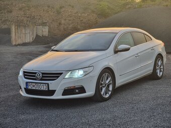 Predám Volkswagen Passat CC 2.0 TDI DSG - 3
