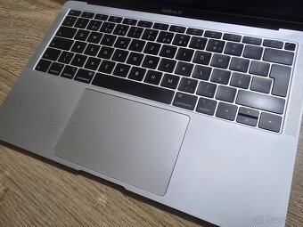 Macbook AIR 13 2019 v TOP stave s Retina displejom macbook b - 3
