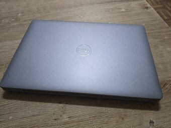 Dell Latitude 5510 s procesorom i5 10 generacie 16gb ram a 2 - 3