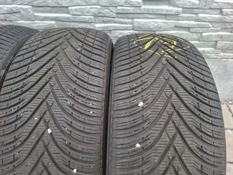 235/55 R17 zimné pneumatiky KLEBER - 3