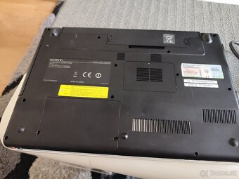 Sony Vaio ( nefunkčný ) - 3