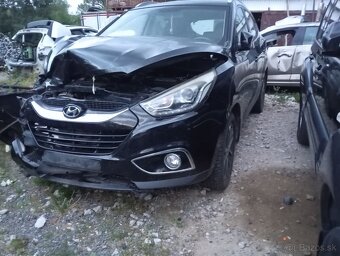Hyundai ix35 2.0crdi automat rozpredám - 3