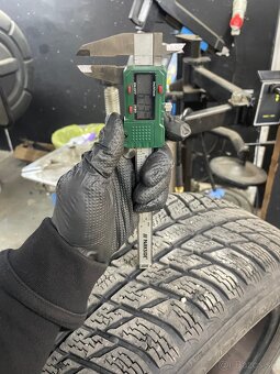 Nokian 235/55r19 - 3