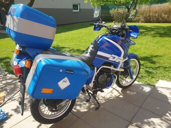 Suzuki DR BIG 800 - 3