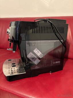 Predam kávovar delonghi magnifica S - 3