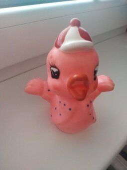 Retro gumená pískacia hračka - kačička - 3