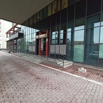 UNIVERSO voľný od1.2.2025 - 3