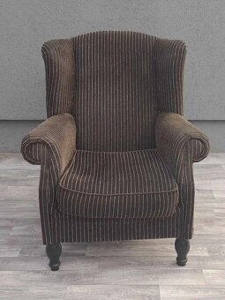 Kreslo pruhované “ UŠIAK „. - 3