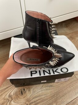 Čižmičky PINKO - 3