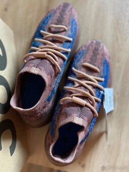 Adidas YEEZY BOOST 380 velkost 42/5 - 3