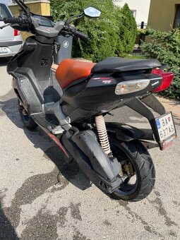 Aprilia sr50 - 3
