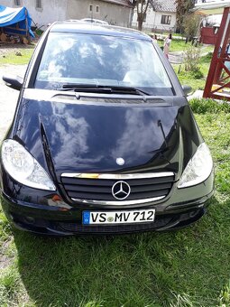 Mercedes - 3