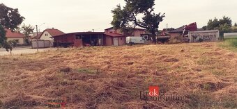 Na predaj pozemok, Hrušovany - 3