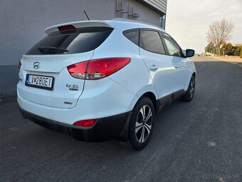 Predám hyundai ix35 2.0 crdi 4x4 - 3