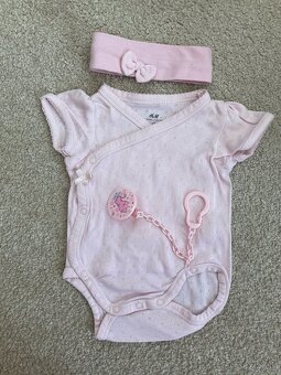 Body na leto, čelenky, ponožky - 0-3 m. - 3