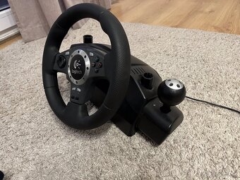 Volant k videohrám od Logitech Driving Force Pro - 3