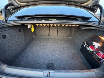 Predám Vw Passat B6 3.2 FSI Individual - 3