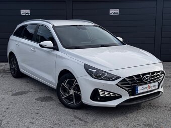 Hyundai i30 CW 1.6 CRDi Family Automat, SK pôvod, 1 majitel - 3