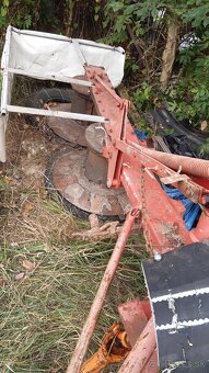 Bubnová Kosačka 165 za traktor funkčná - 3
