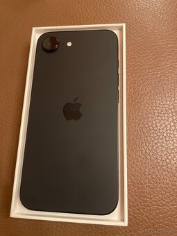 Iphone 16e 128GB - 3