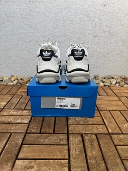 Balenciaga Triple S x adida - 3