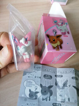 Pokémon figúrka Sylveon - 3